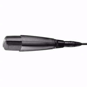 Sennheiser MD421 dynamic microphone