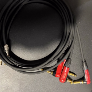 Ci1 Custom Silent Rt Angle Guitar Cable with locking 1/8
